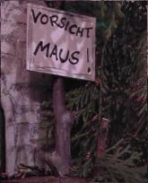 Steht das Schild im Drachenwald oder vor der Burg?  Auflsung: "Worum gehts?"